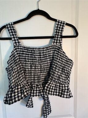 American Eagle Checkered Tie-Crop Top